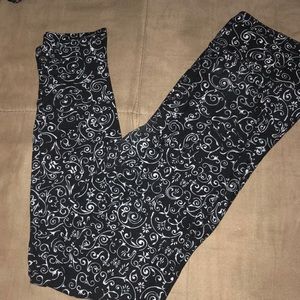One Size OS LuLaRoe Leggings